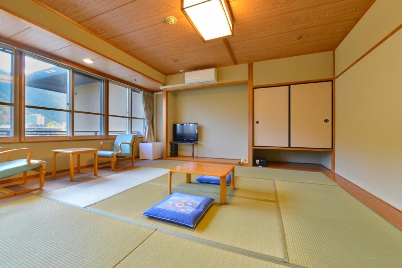 Ooedo Onsen Monogatari Shinshu Kakeyu Hotel Ueda Szoba fotó