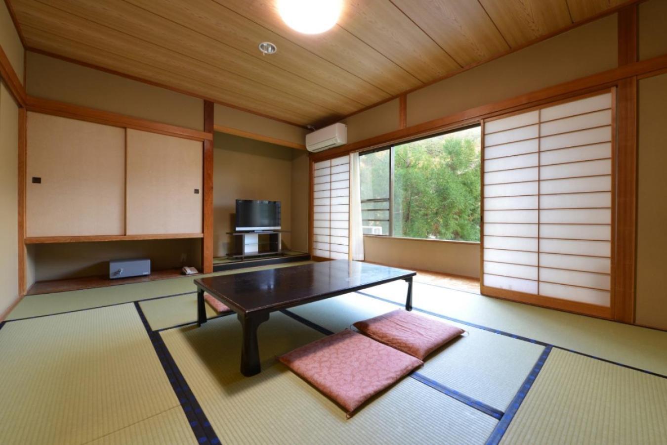 Ooedo Onsen Monogatari Shinshu Kakeyu Hotel Ueda Szoba fotó